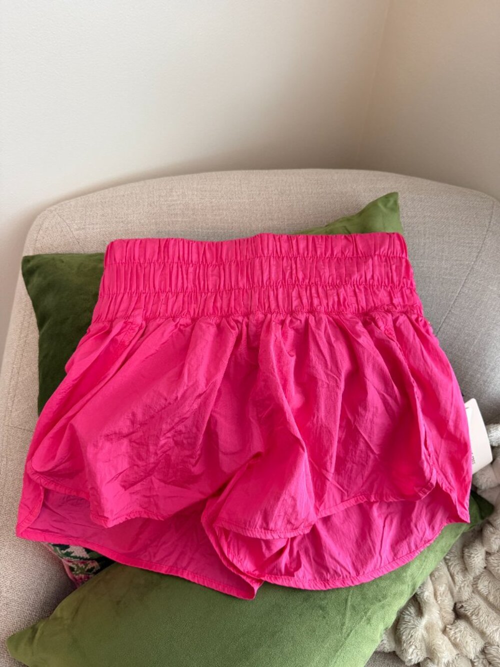 Love Tree, NWT, Hot Pink Shorts, Size Small